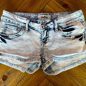Daytrip Shorts - Size 27